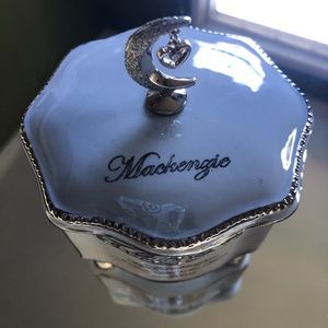 Mackenzie's Grandma got forgetful, NWOT